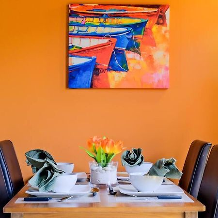 Iona'S Home: Vibrant 2Bedroom Home Near Willemstad Exterior photo